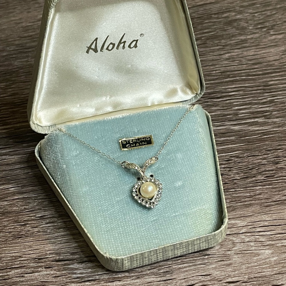 Vintage Aloha Pearl Heart Pendant Necklace in Box